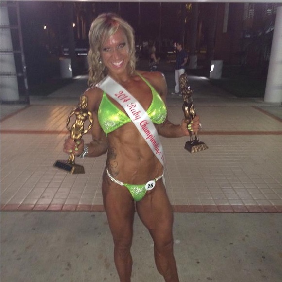 Meet your Posher, Lauretta - Picture 1 of 1